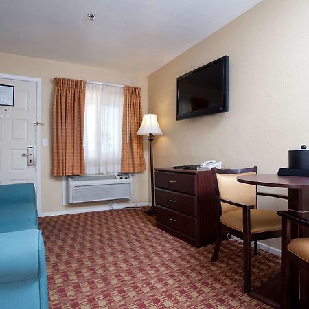 Red Lion Inn & Suites Cathedral City Palm Springs 外观 照片