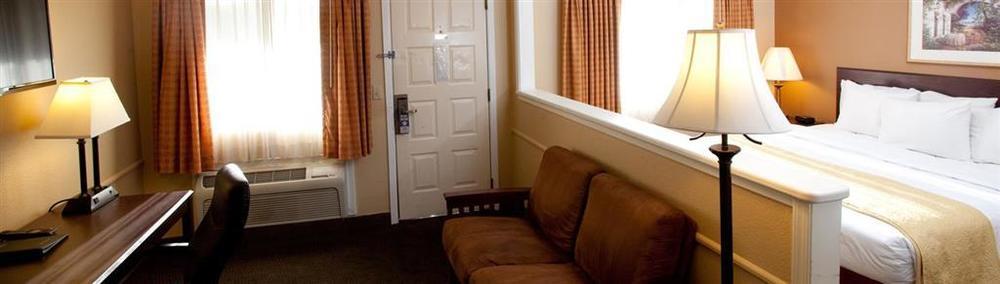 Red Lion Inn & Suites Cathedral City Palm Springs 客房 照片