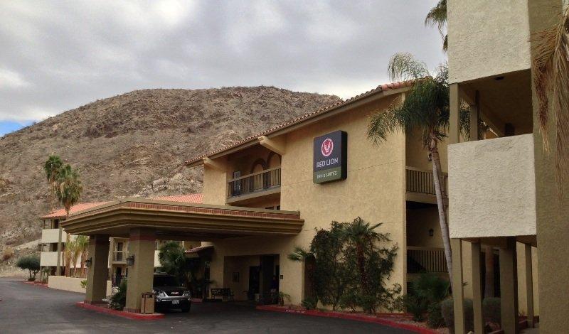 Red Lion Inn & Suites Cathedral City Palm Springs 外观 照片