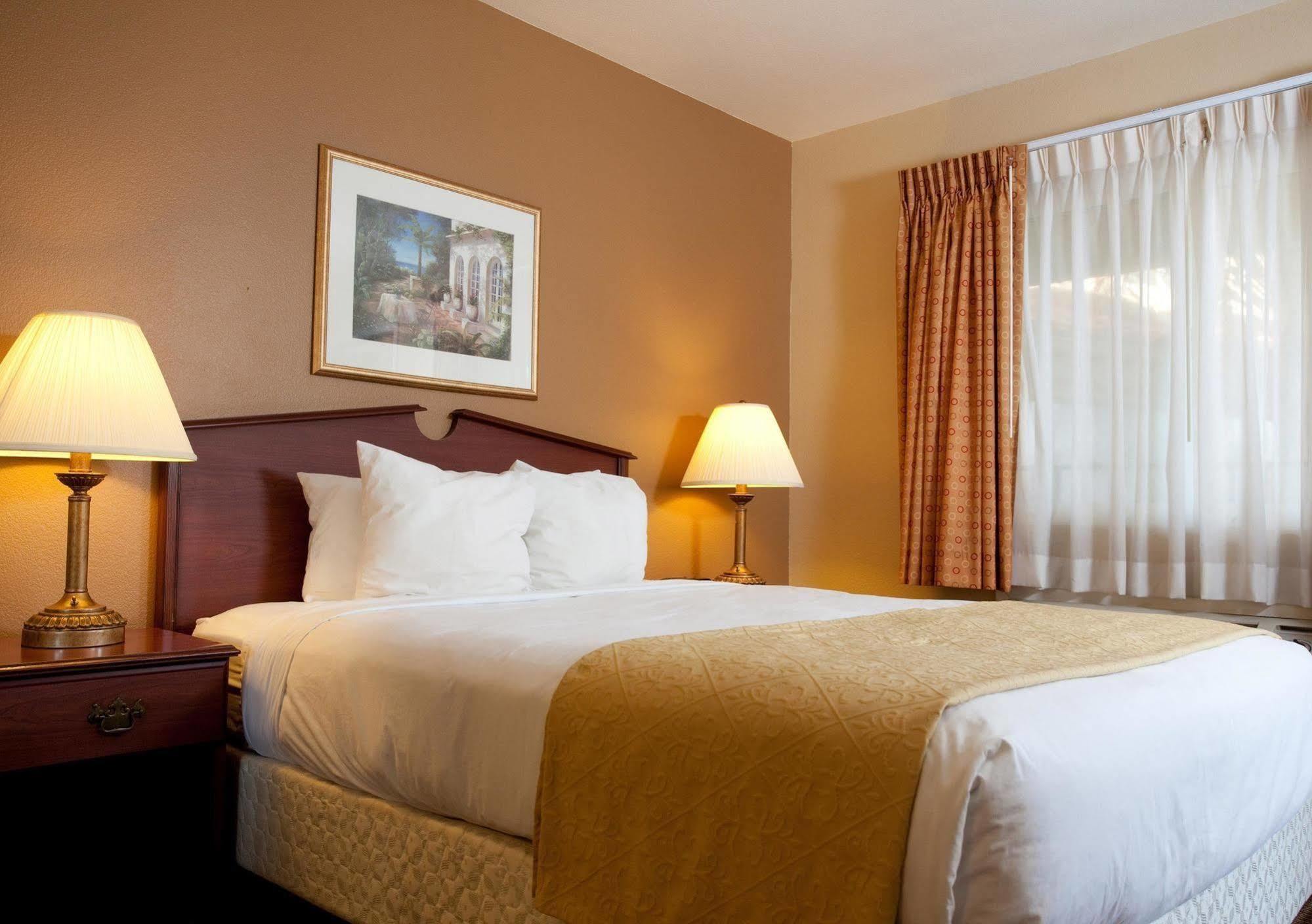 Red Lion Inn & Suites Cathedral City Palm Springs 外观 照片