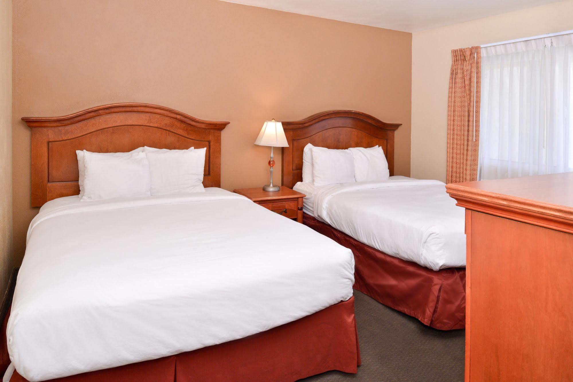 Red Lion Inn & Suites Cathedral City Palm Springs 外观 照片