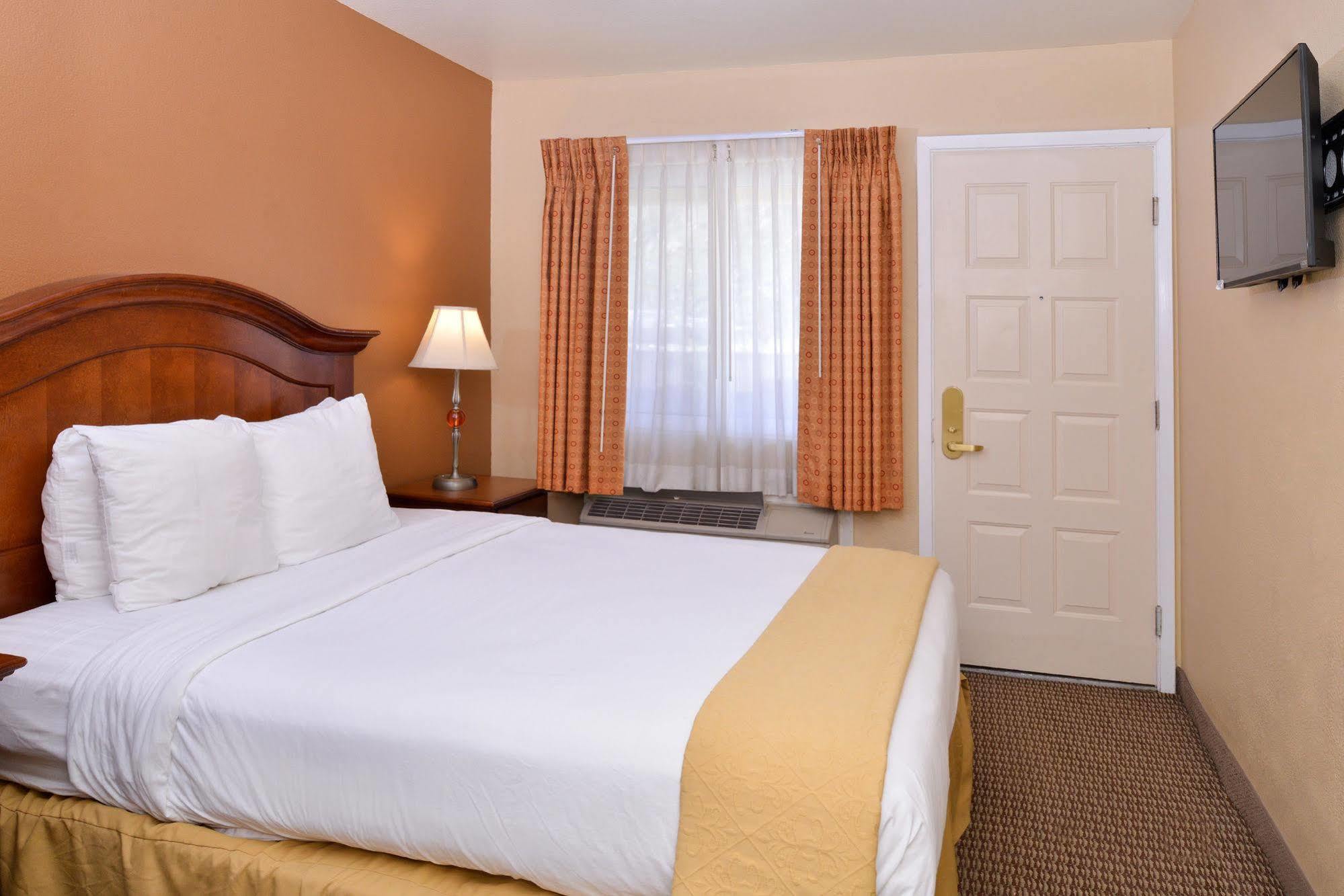 Red Lion Inn & Suites Cathedral City Palm Springs 外观 照片